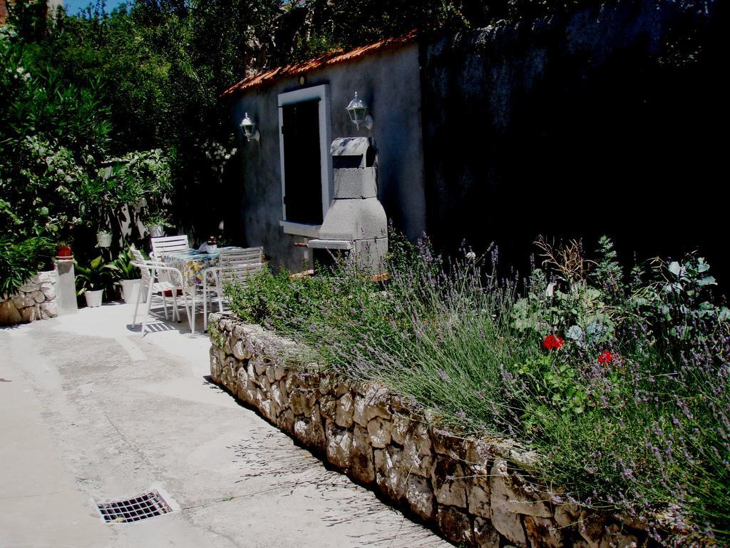 Barko Apartment And Rooms Χβαρ Εξωτερικό φωτογραφία
